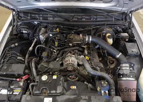 2003 Ford Crown Victoria Police z USA, uszkodzony, nr VIN 2FAFP71W23X123974